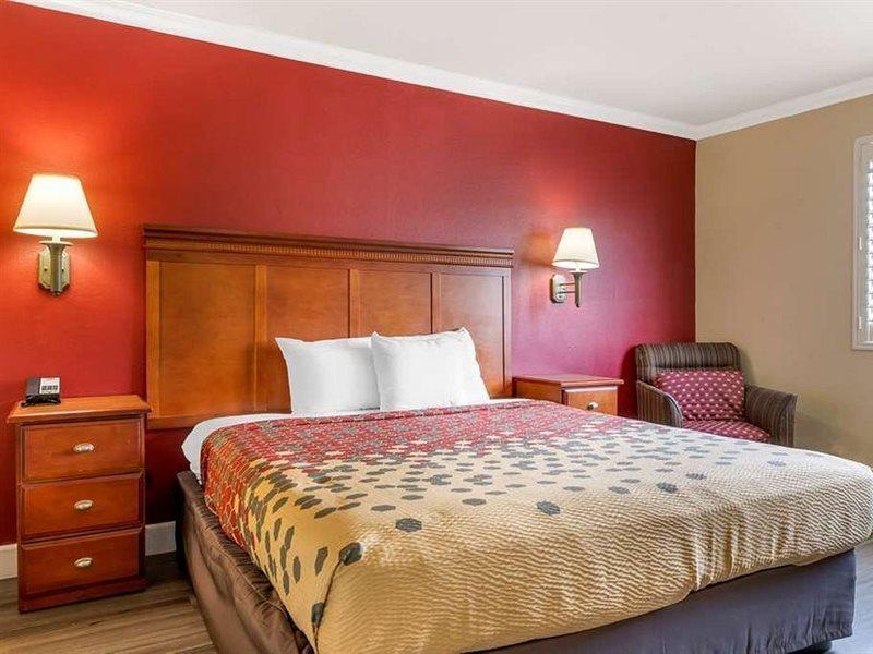 Econo Lodge Moreno Valley Buitenkant foto